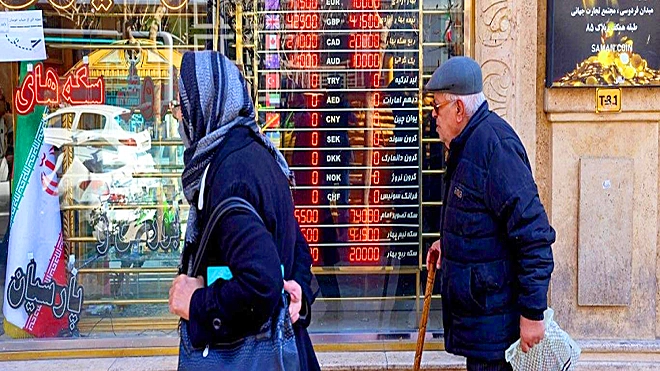 ​إقالات ورفض التفاوض مع الغرب: ماذا يحدث في إيران؟ 